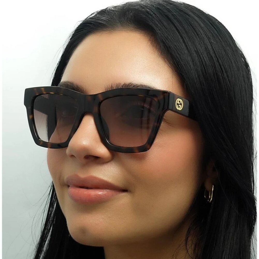 NEW GUCCI SUNGLASSES - Picture 3 of 5